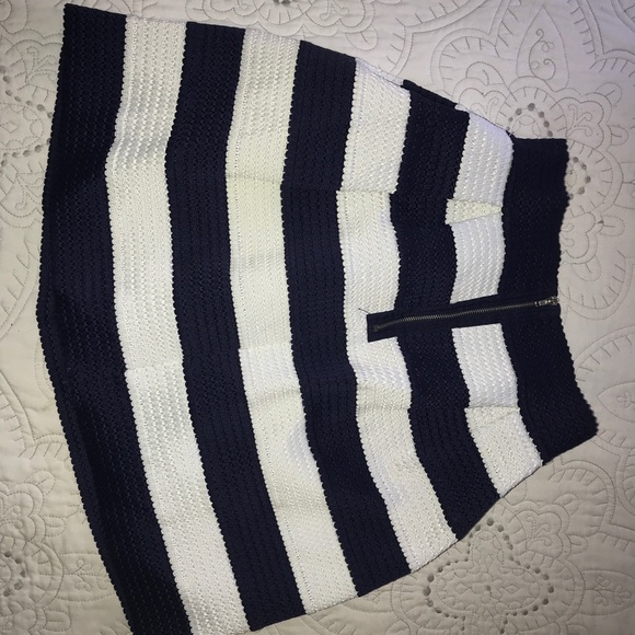 Macy’s bandage skirt, blue and white striped - Picture 2 of 8